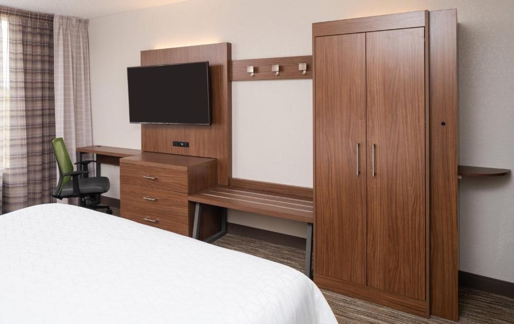 Holiday Inn Express Boca Raton - West by IHG Image 44